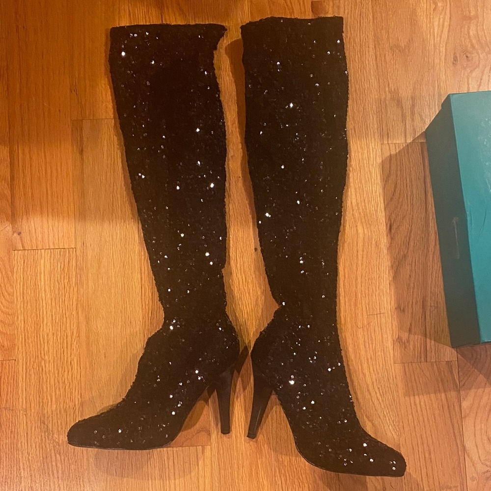 NIB Lauren Lorraine Black Sequin Knee-High Boots 7.5